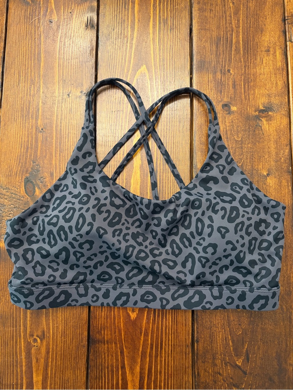 Running Girl - Women's Grey Leopard Print Strappy Sports Bra